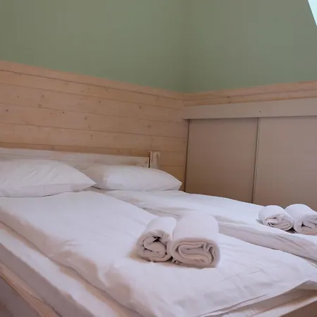 Breg Bed and breakfast 2*